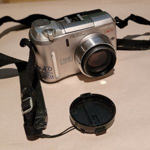 Olympus Digital Camera c-750 Ultra Zoom